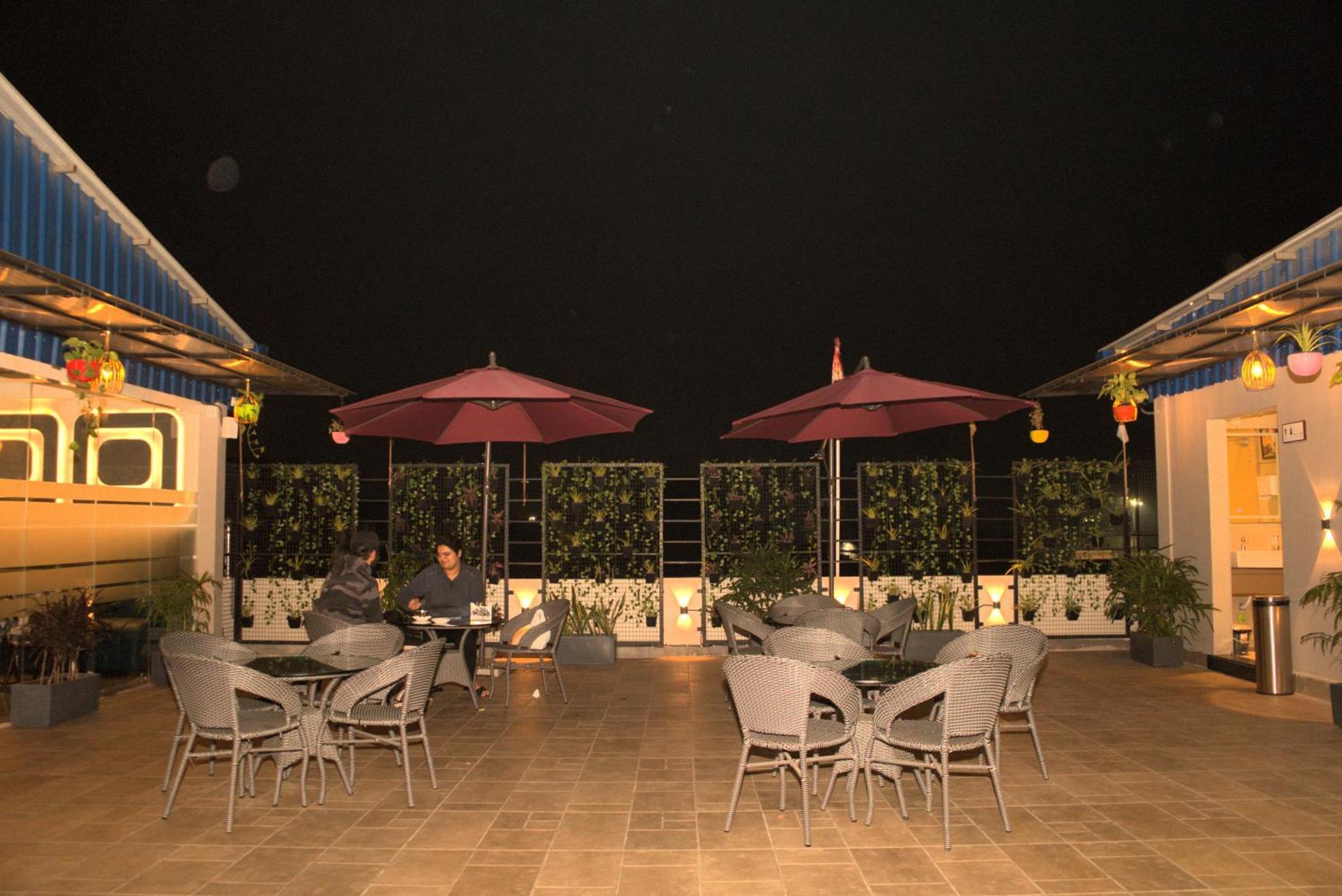 Hotel Tanisha Kishanganj Exterior foto